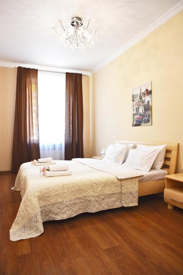 Premium Rent In Kiev Centre - Kievアパートメント エクステリア 写真