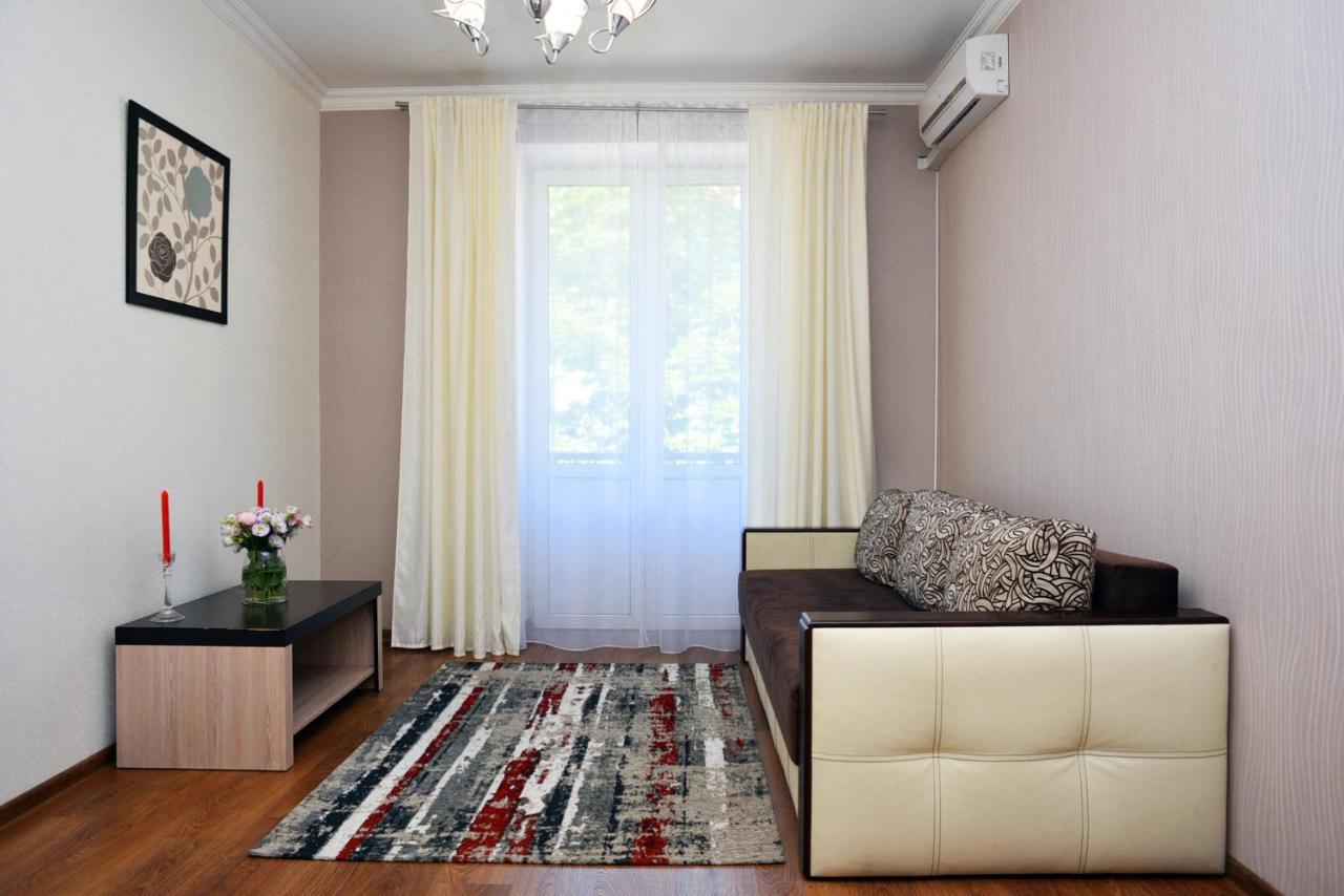 Premium Rent In Kiev Centre - Kievアパートメント エクステリア 写真